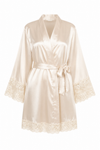 KIT BATA Y VESTIDO SATINADO DORADO